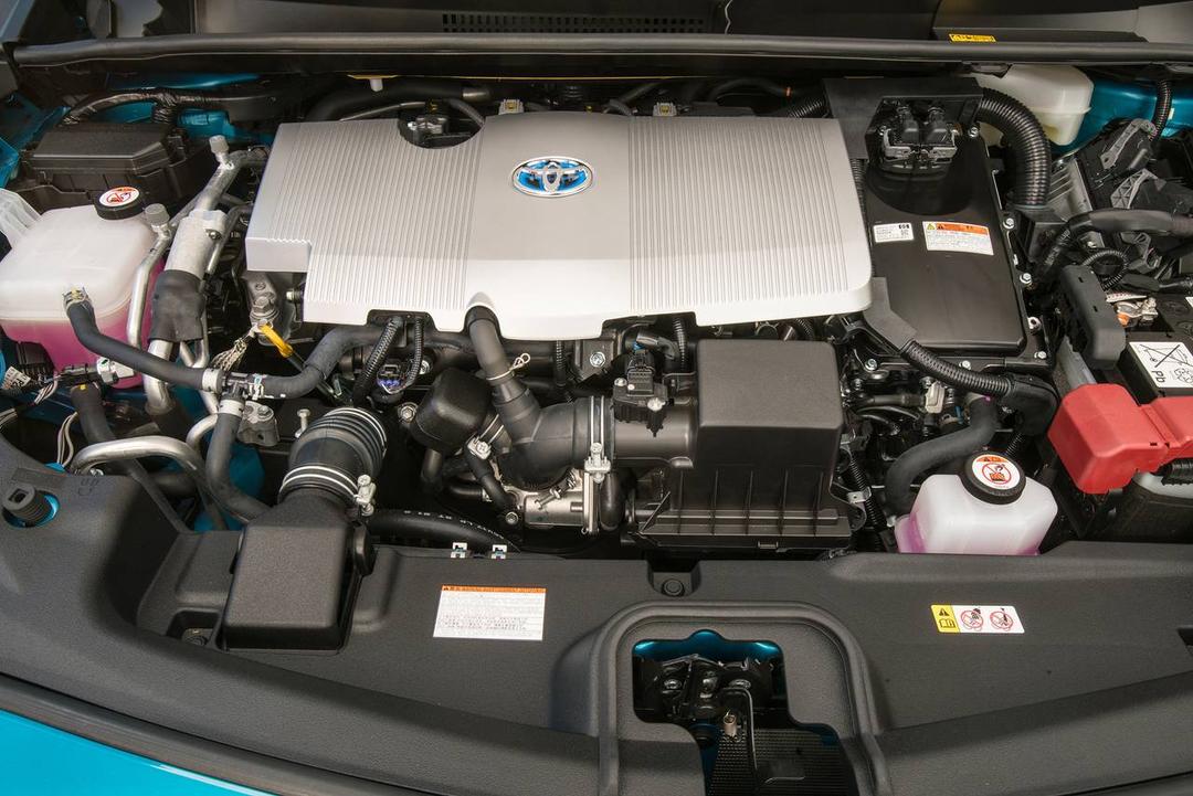 2017_toyota_prius-prime_4dr-hatchback_advanced_e_oem_1_1280x855.jpg