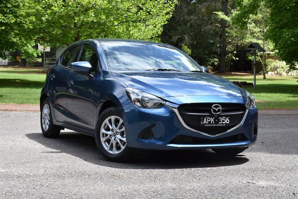 2018-Mazda-2-Maxx-hatch-blue-Tom-White-1200x800-(1).jpg