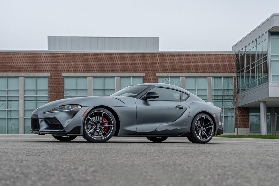 2021-toyota-supra-3p0-111-1597436036.jpg