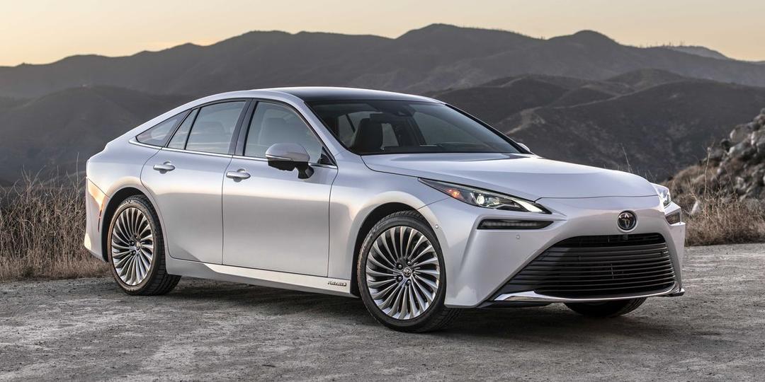 រូបភាព៖ រថយន្ដ Toyota Mirai ប្រើអ៊ីដ្រូសែន របស់ Toyota