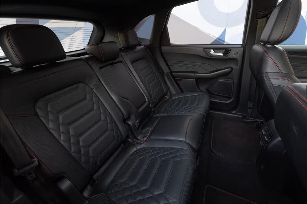 2023_ford_escape_st_line_elite_rapid_red_13_1666667351_9e0b8d31a6.avif