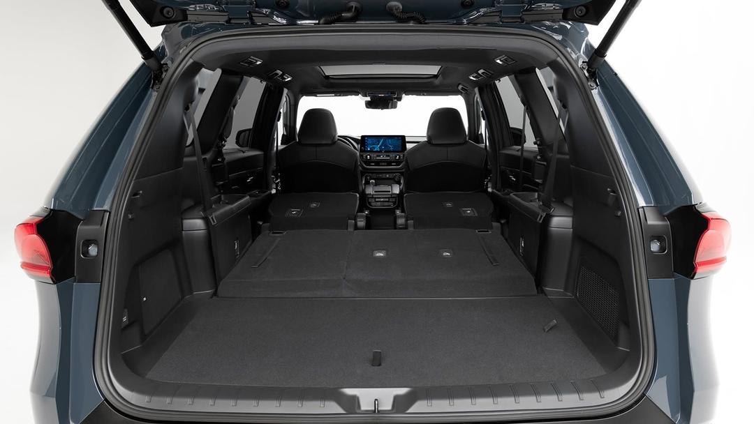 2024_Toyota_GrandHighlander_StormCloud_026-copy.jpg