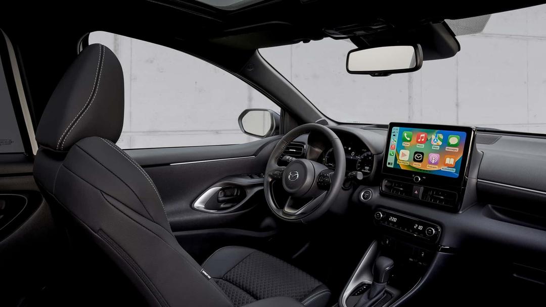 2024-mazda2-hybrid (5).jpg