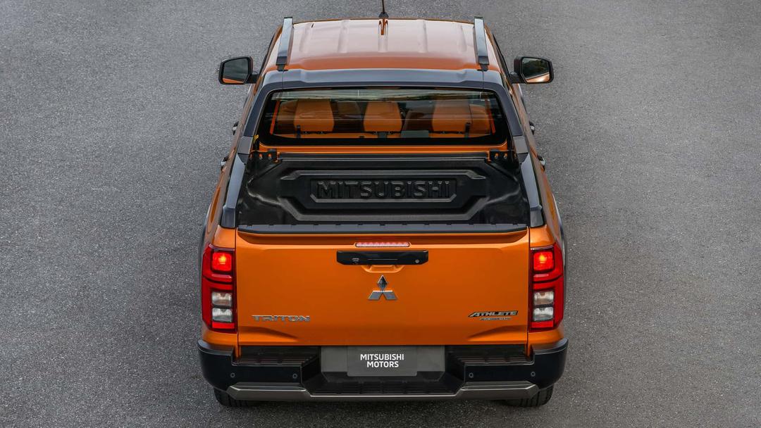 2024-mitsubishi-triton-l200 (1).jpg