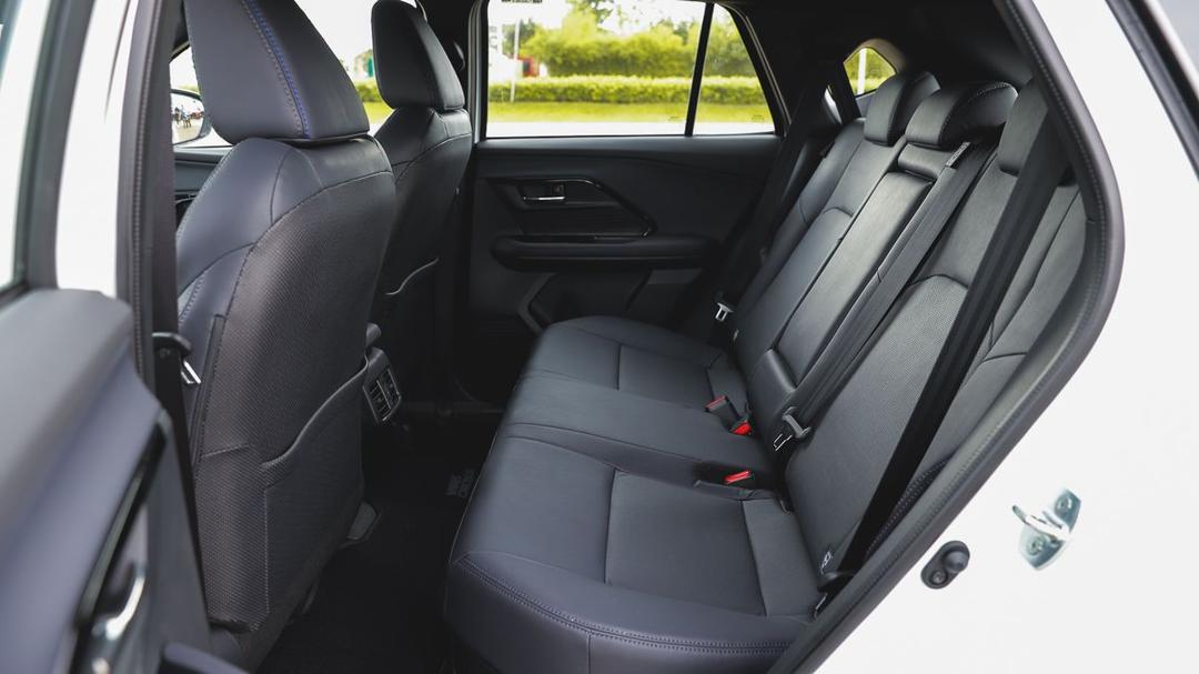 2024-yaris-cross-mpd-leandre-web-6967-1691112472.jpg