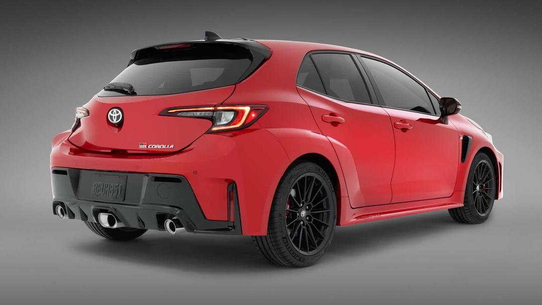 2025-toyota-gr-corolla-rear-3-4.jpg