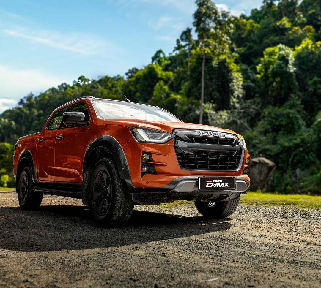 D-Max V Cross 2022-2023