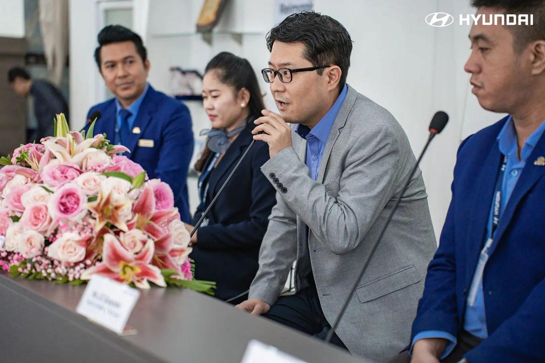 លោក Brian Ko នាយកប្រតិបត្តិក្រុមហ៊ុន ខេមកូ ម៉ូធ័រ ខមភេនី