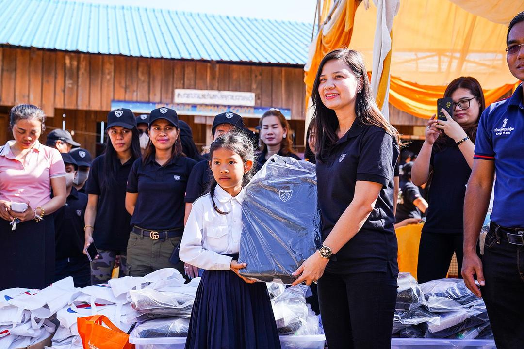 រូបភាព លោកស្រី ហៃ រដ្ឋា ប្រធានគ្រប់គ្រងទូទៅ PEUGOET Cambodia