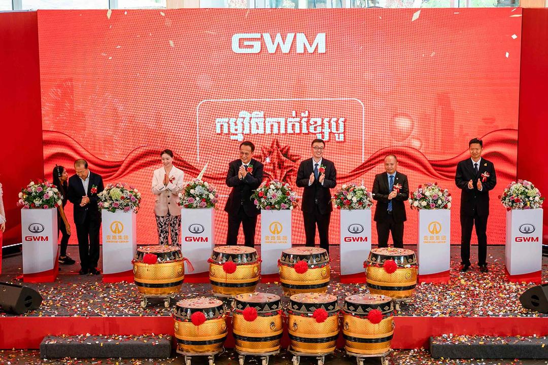 កម្មវិធីកាត់ខ្សែបូ ក្រោមអធិបតីភាព ឯកឧត្តម ប៉ាន សូរស័ក្តិ