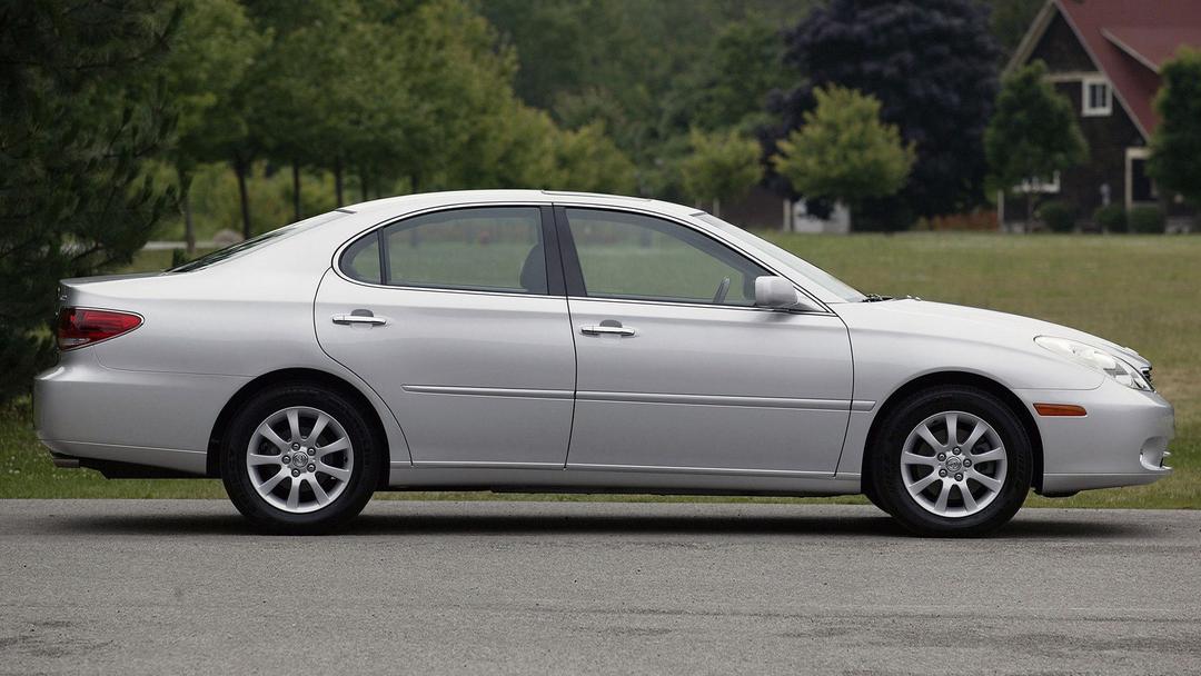 carpixel.net-2005-lexus-es-68112-hd.jpg