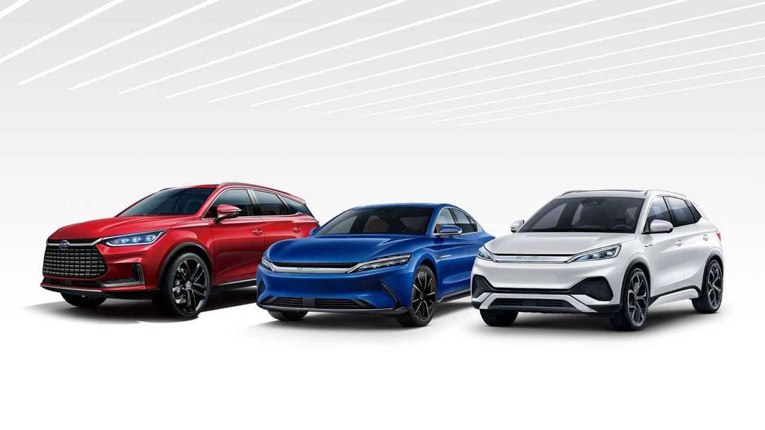 from-left-byd-tang-byd-han-and-byd-atto-3-aka-yuan-plus.jpg