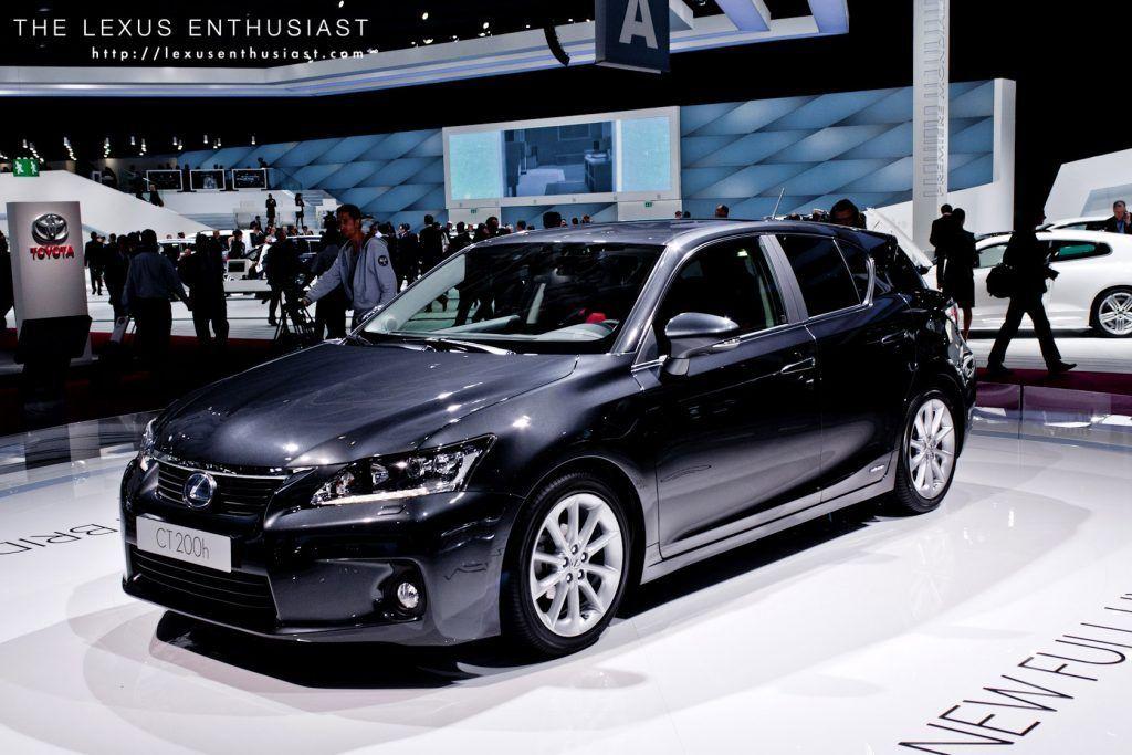 ការតាំងបង្ហាញរថយន្ត Lexus ម៉ូឌែល CT200h ស៊េរីឆ្នាំ២០១១
