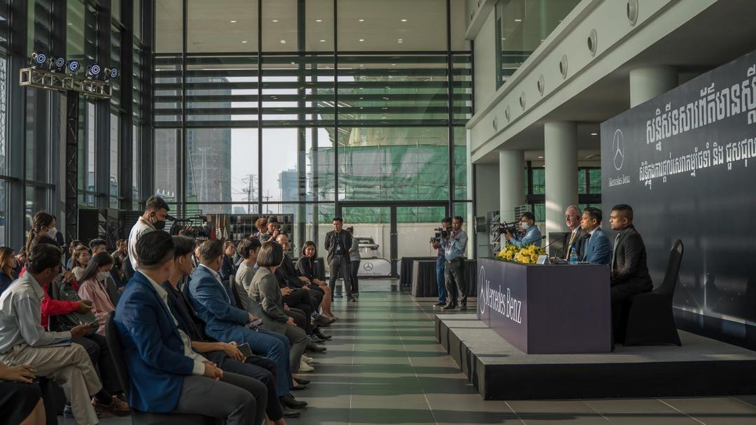 ការចូលរួមពីអ្នកកាសែត និង បណ្តាញព័ត៏មាន