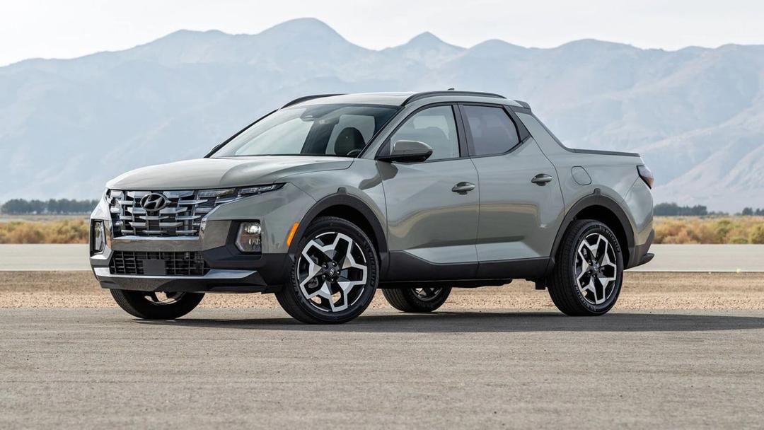 <i>Hyundai Santa Cruz 2023&nbsp;</i>