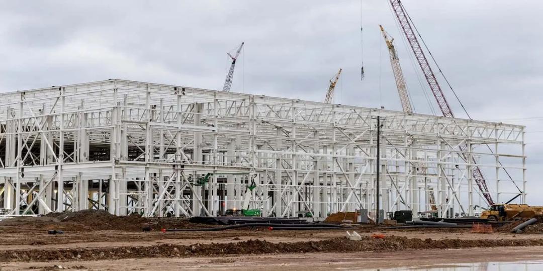 <i>BlueOval City EV Mega Campus កំពុងស្ថិតក្នុងការសាងសង់</i>