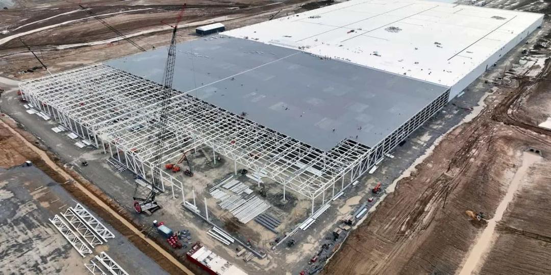<i>BlueOval City EV Mega Campus កំពុងស្ថិតក្នុងការសាងសង់</i>