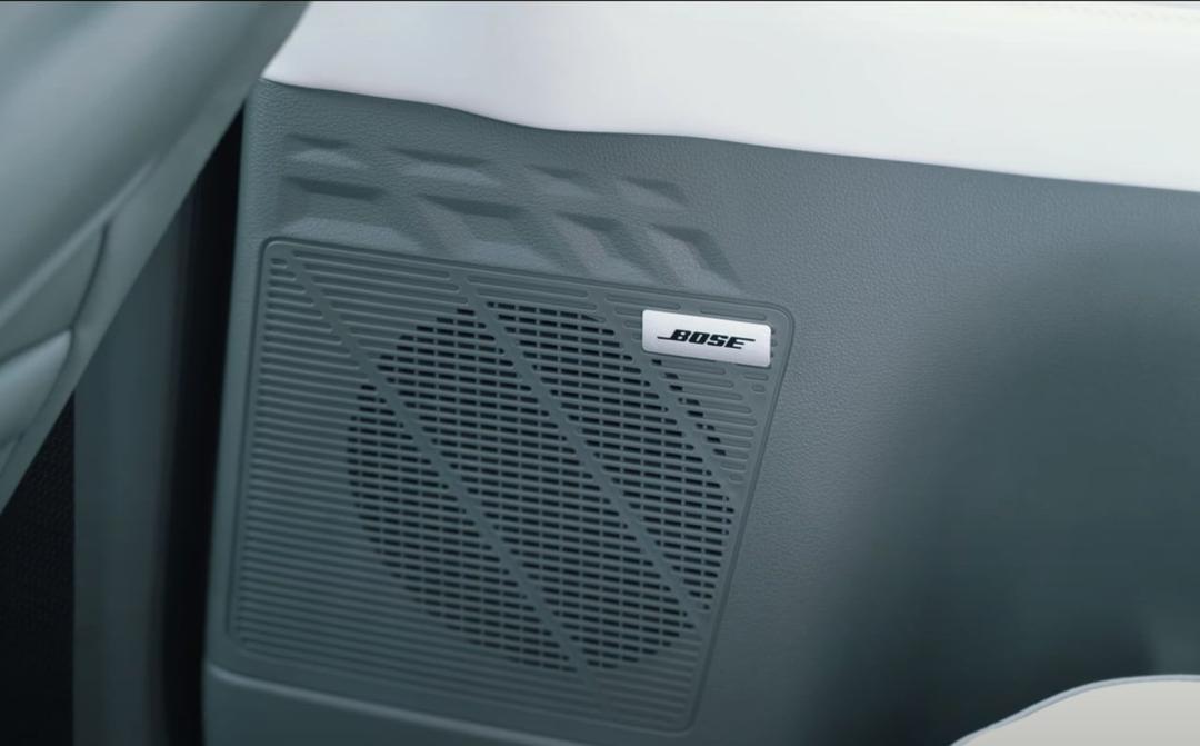 Bose Premium Speaker