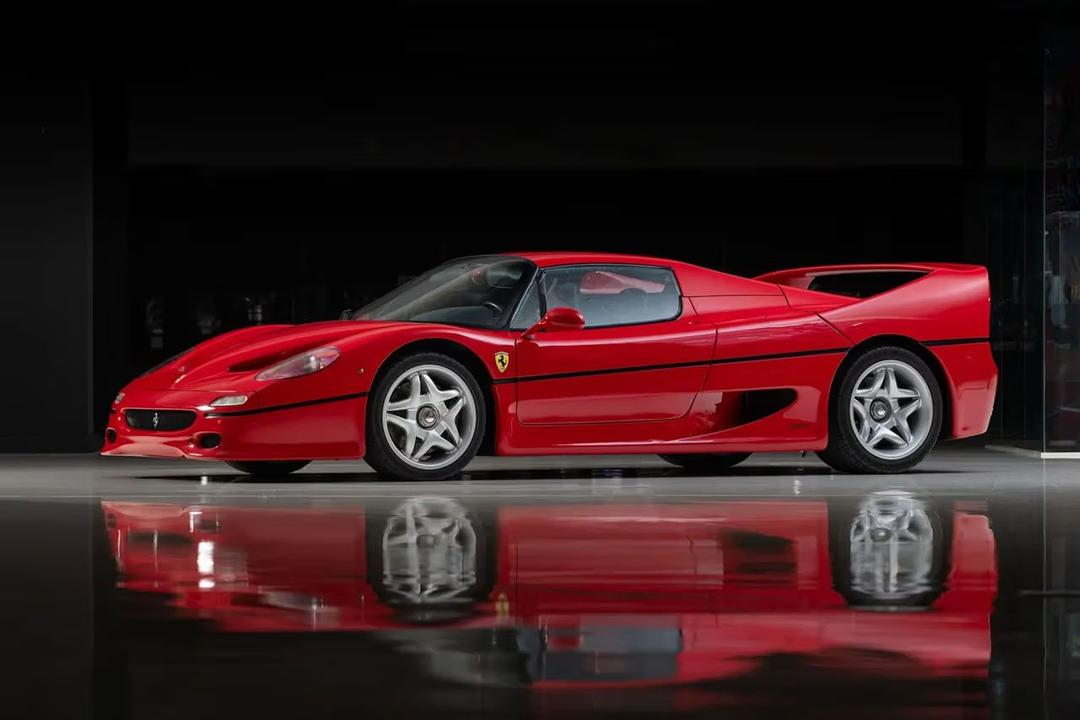 <i>1996 Ferrari F50</i>