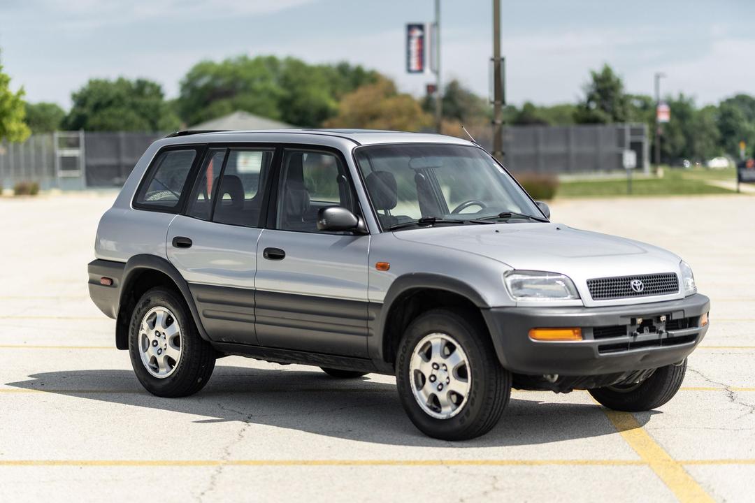 s-165zI_zCRv.jpg