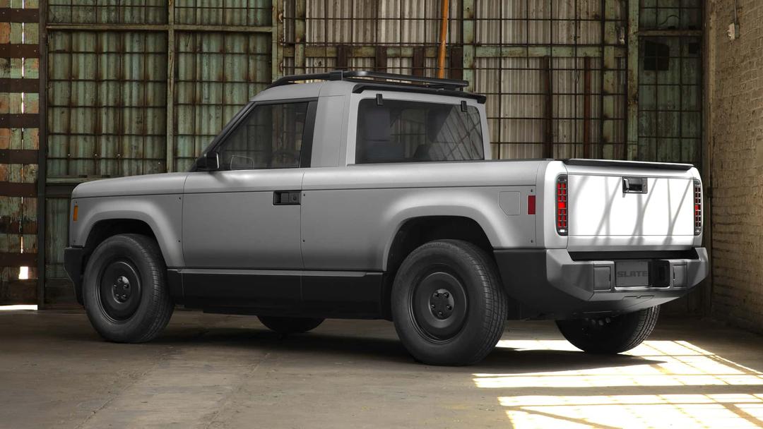 slate-truck---rear-3-4-exterior.jpg