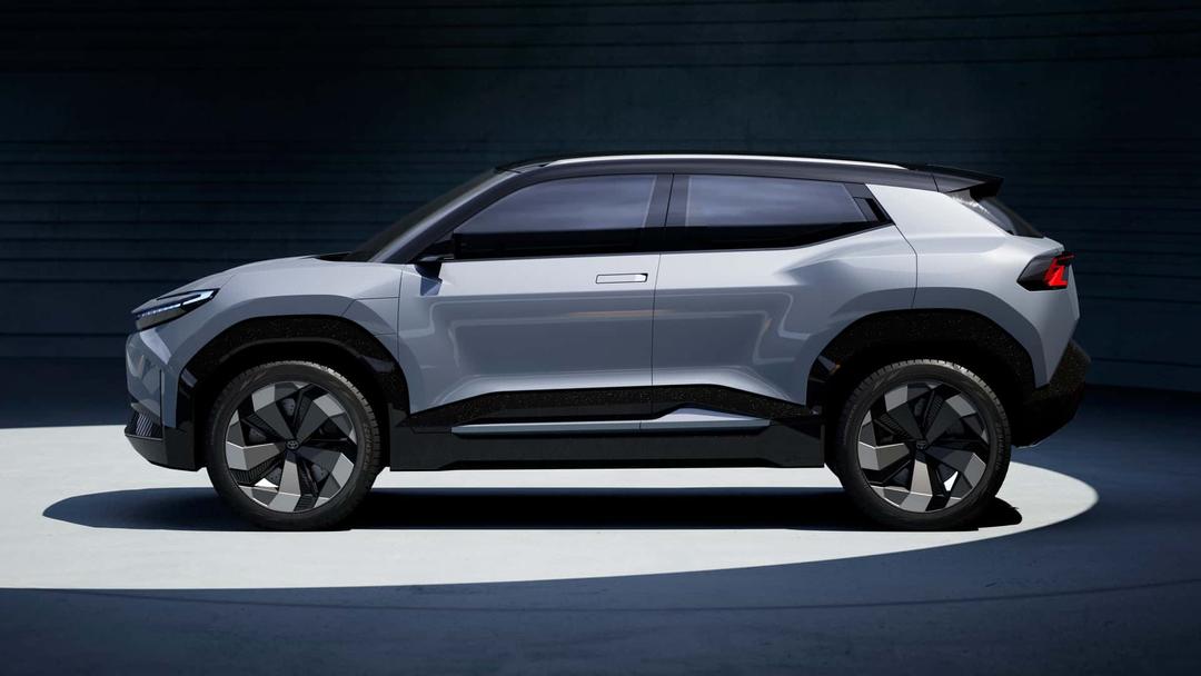 toyota-urban-suv-concept (5).jpg