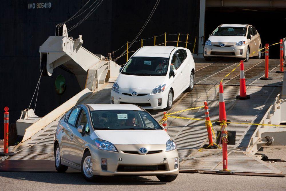 Toyota_Prius_Ship-1500x1000.jpg